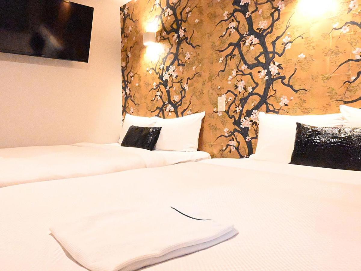 Art Inn Namba Осака Екстериор снимка