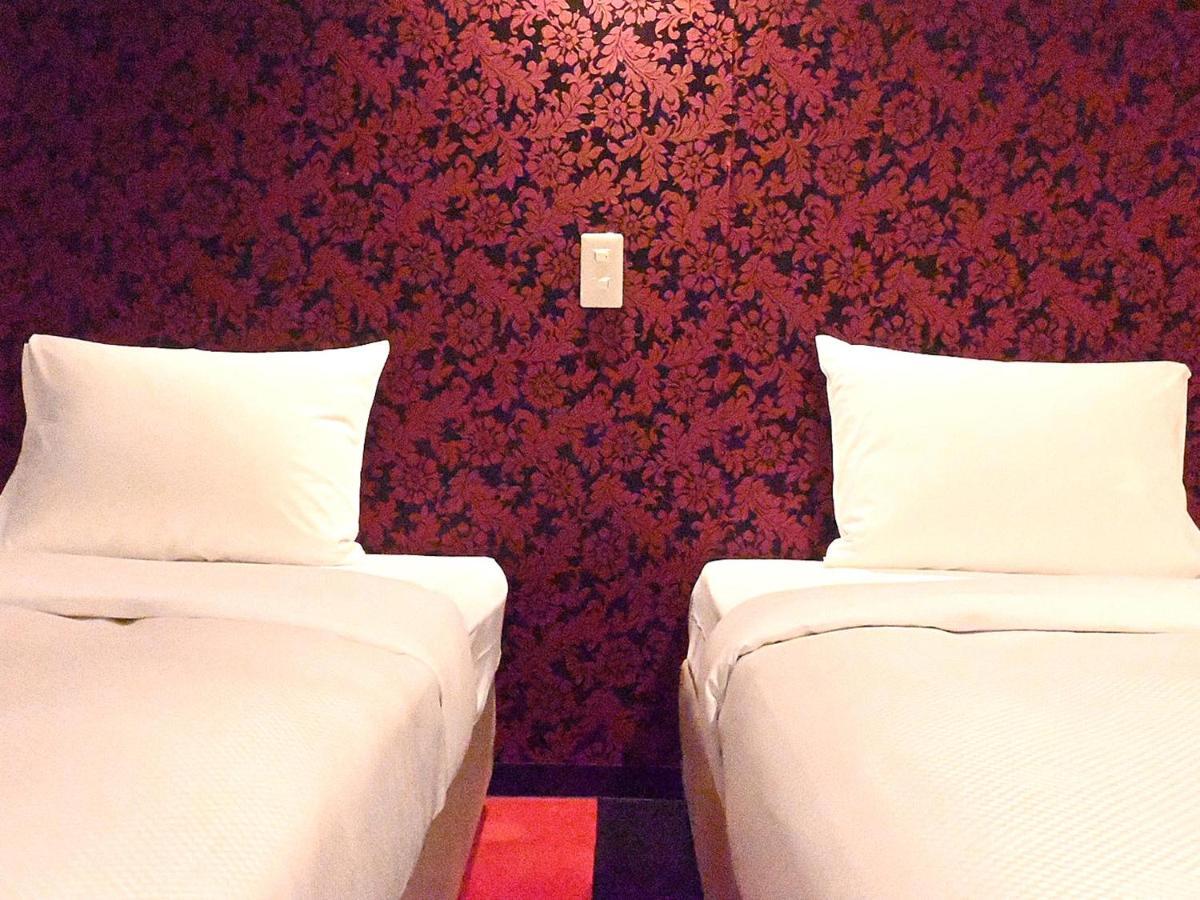 Art Inn Namba Осака Екстериор снимка